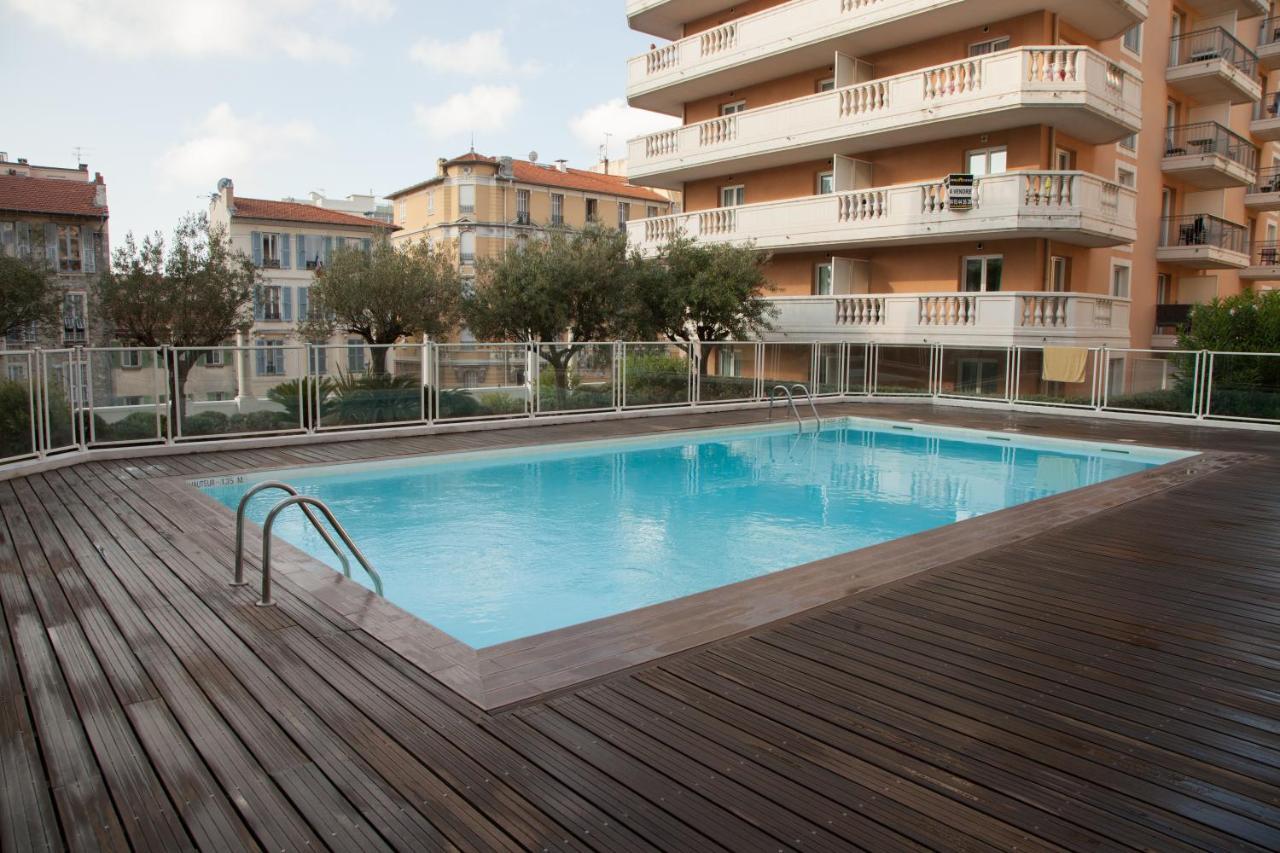 Studio With Swimming Pool 80 Meters Near The Beach Nizza Kültér fotó